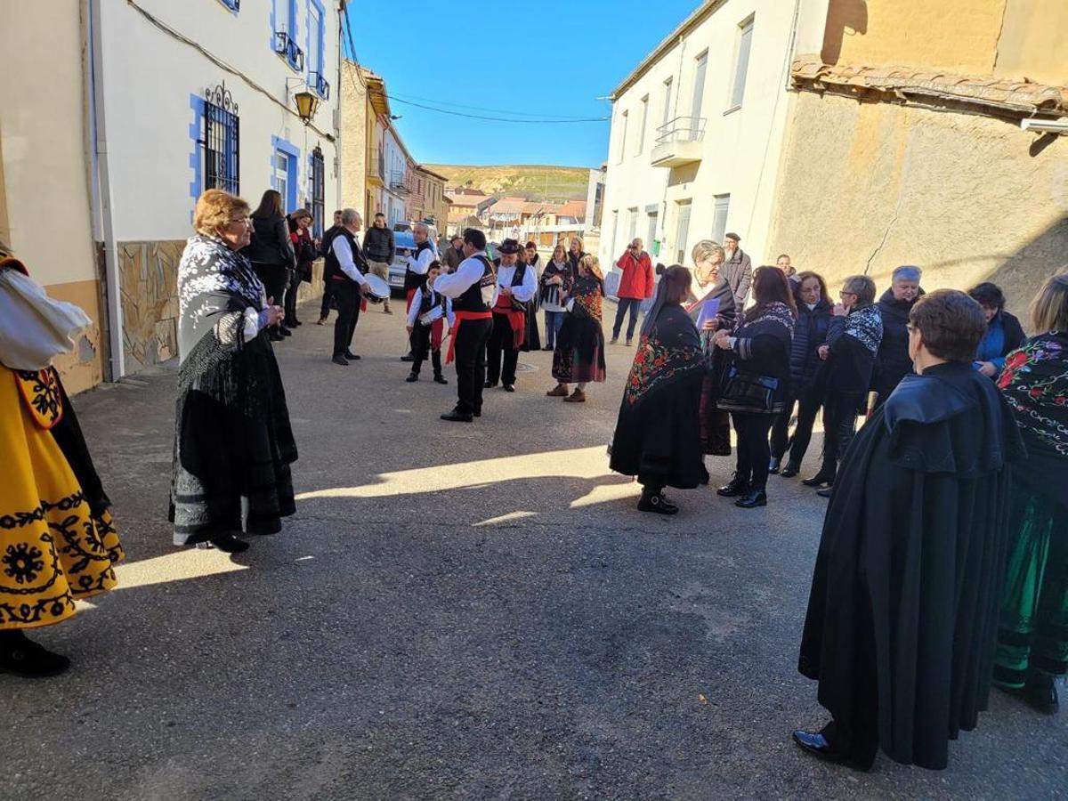 La celebración de Águedas en Camarzana de Tera. / E. P.