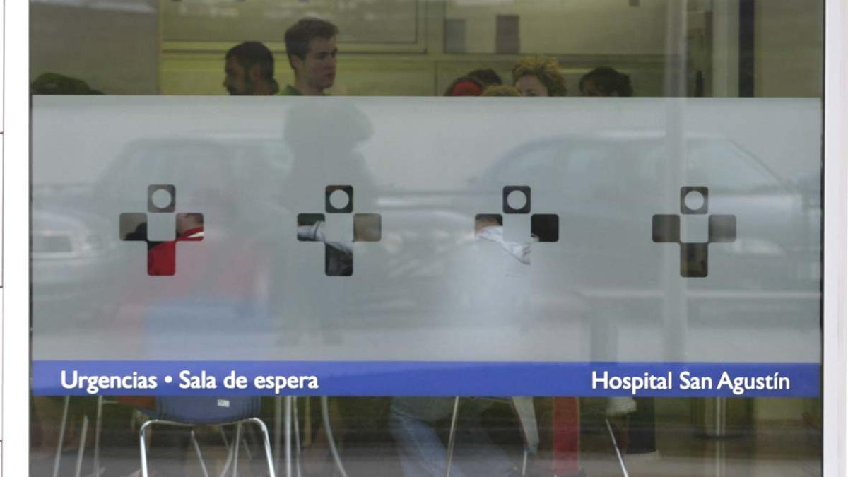 Sala de espera del Hospital San Agustín (Avilés).