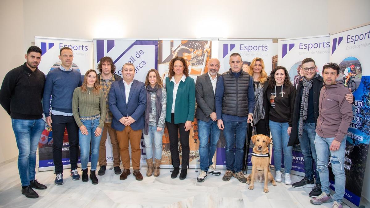 El Teatre d'Inca acogió esta mañana una conferencia sobre los valores en el deporte.