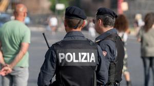 Policía italiana.