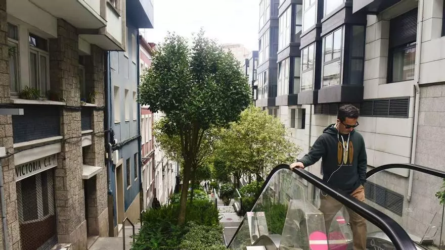 Vecinos de A Falperra opinan del barrio