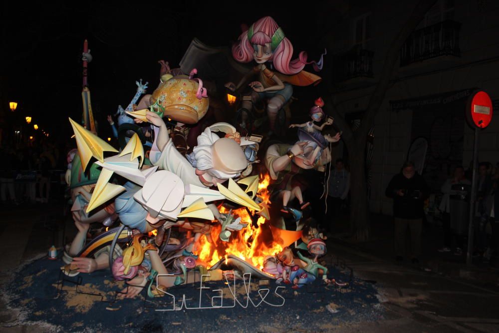 Fallas 2019: Cremà de Maestro Gozalbo, mejor falla infantil de Especial de 2019