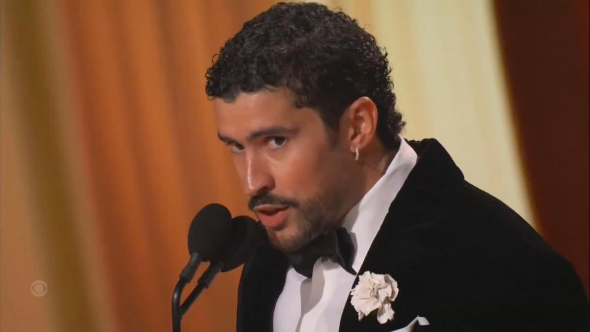 Bad Bunny fa història als Grammy en una gala amb crítiques a l'ICE