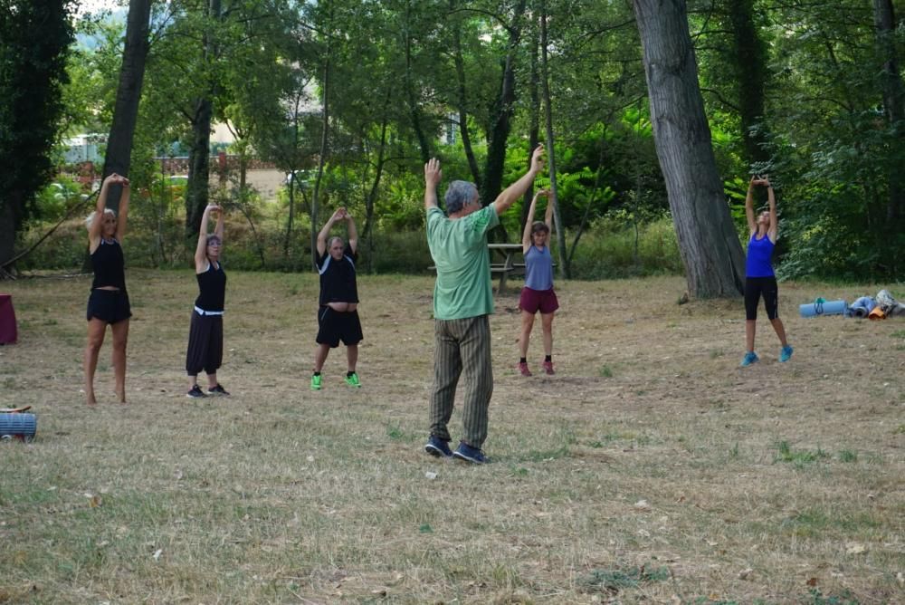 Classe de Taiji-Qigong a càrrec d'Antoni Llasera en el marc de la Festa Major de Sant Salvador de Guardiola 2020