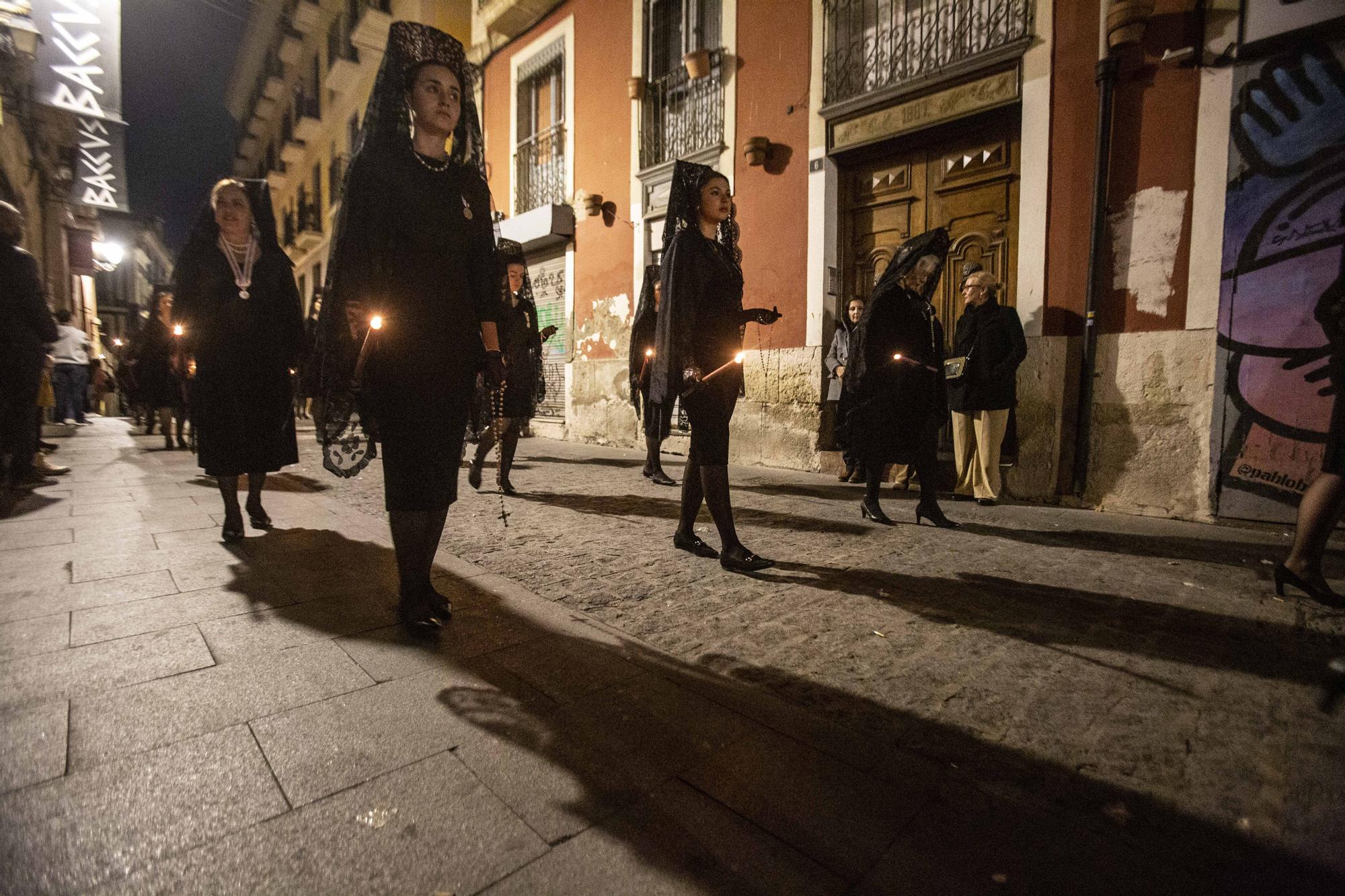 Procesión nocturna del Divino Amor "La Marinera" por las calles del barrio de Alicante