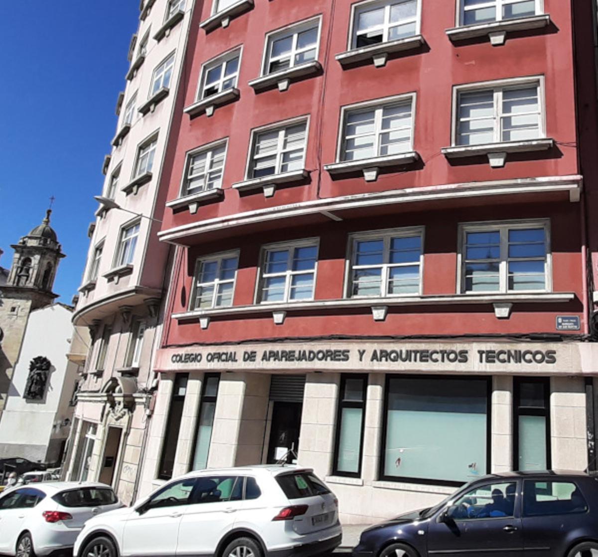 Colegio de Aparejadores y Arquitectos Técnicos
