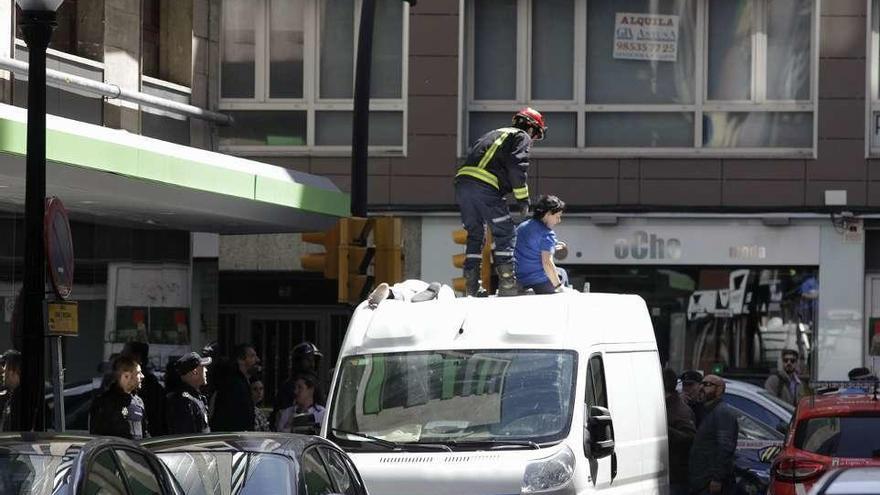 Caída mortal desde la sexta planta de un edificio