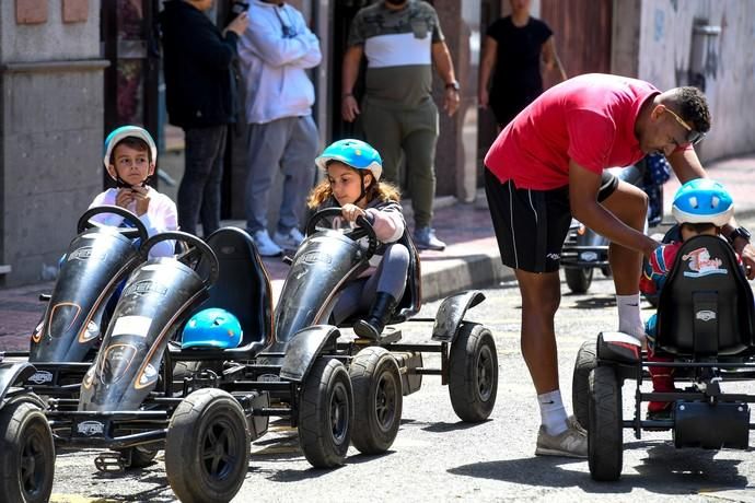 TELDE. SAN GREGORIO. TELDE. Telde cambia la hora. En la zona comercial abierta de San Gregorio se celebra el cambio de hora con diversas actividades. Hay ludoparque gigante, tiro con arco para niños, feria de artesanía, karts, entre otros.  | 30/03/2019 | Fotógrafo: Juan Carlos Castro