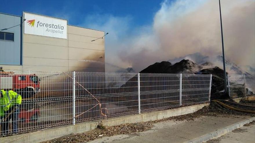 El incendio de la fábrica de biomasa ya está estabilizado