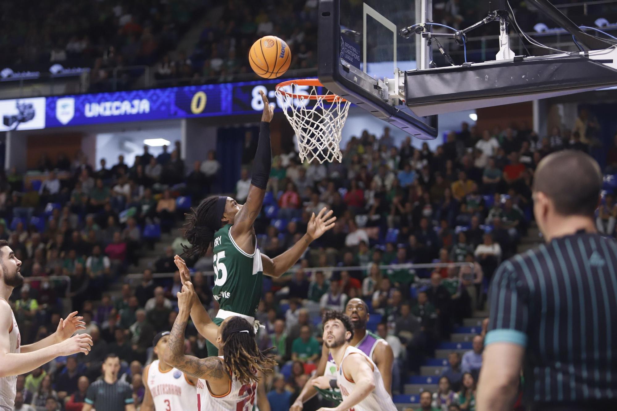 El Unicaja - Galatasaray de la BCL, en imágenes