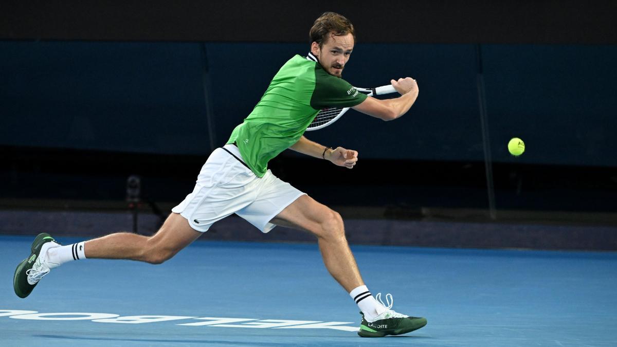 Medvedev durante la final del Open de Australia ante Sinner