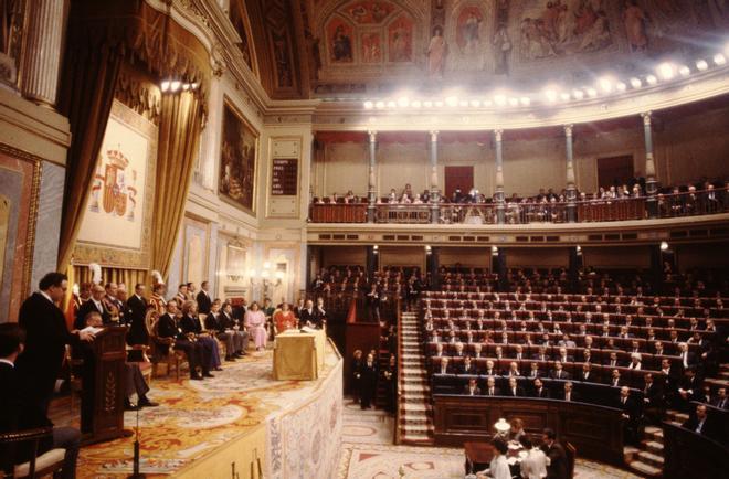 Juramento a la Constitucion de Felipe VI en el Congreso de los diputados