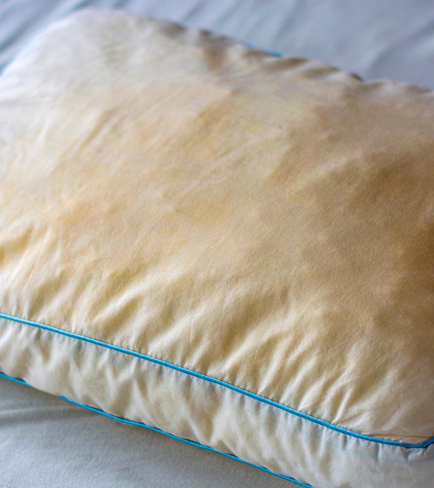 La solución de Mercadona para blanquear nuestras almohadas y sus fundas  cuando aparecen manchas amarillas - La Nueva España