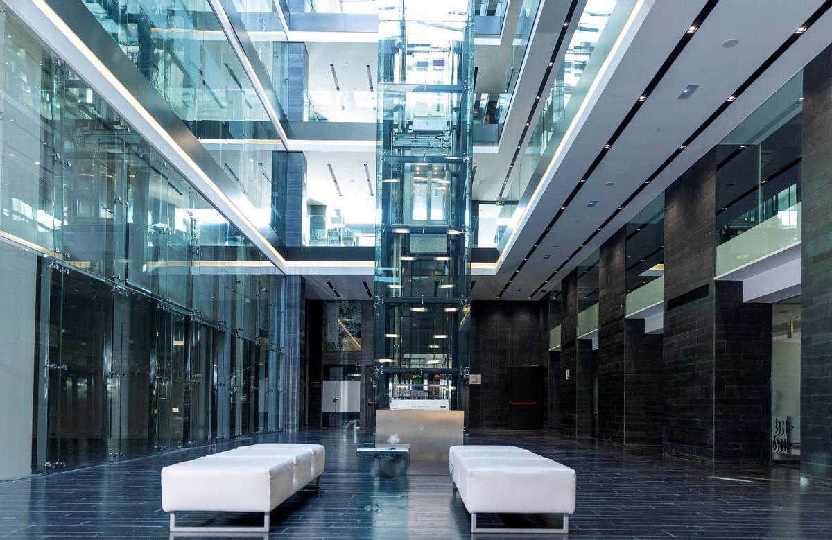El edificio cuenta con oficinas privadas de entre 80 y 1.000 metros cuadrados.