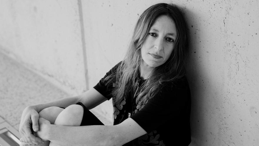 Luz Arcas: &quot;Estoy quitando de en medio mis miedos, mis complejos, mis tutores y las palmaditas en la espalda&quot;