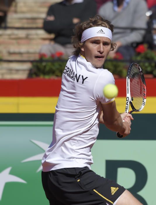 Copa Davis: Rafa Nadal - Alexander Zverev.AFP PHOTO / JOSE JORDAN