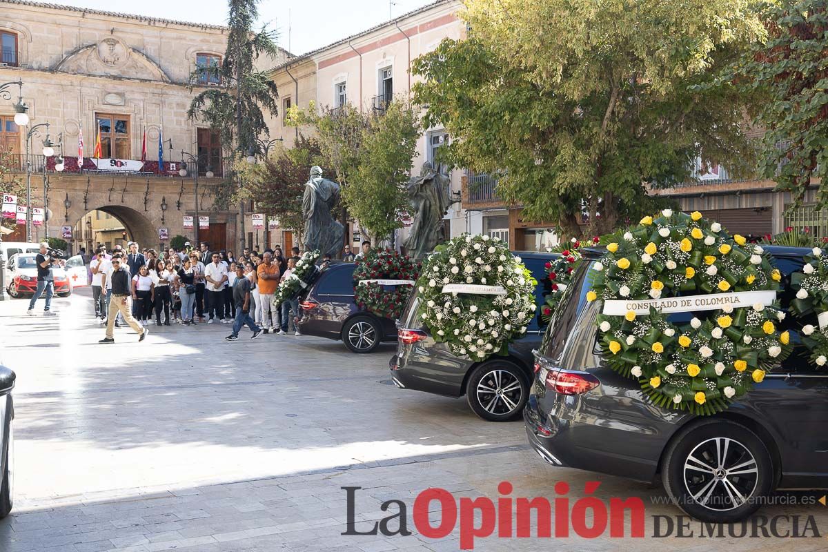 Imágenes del funeral en Caravaca de algunas de las víctimas del incendio en las discotecas de Murcia