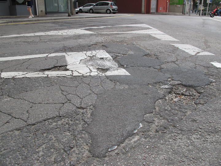 Cruïlla plena de sots al carrer de Súria