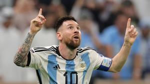 Lionel Messi tras marcar en el partido Argentina-Francia de la final del Mundial 2022 