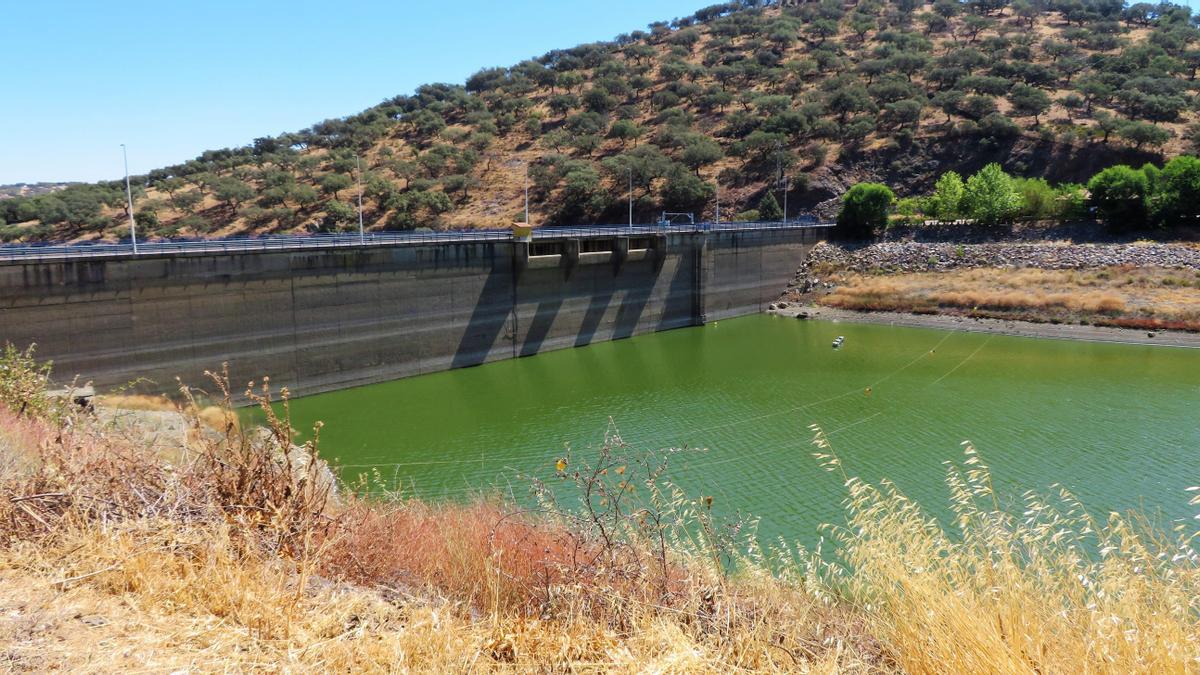 Estado del embalse de Tentudía este jueves.