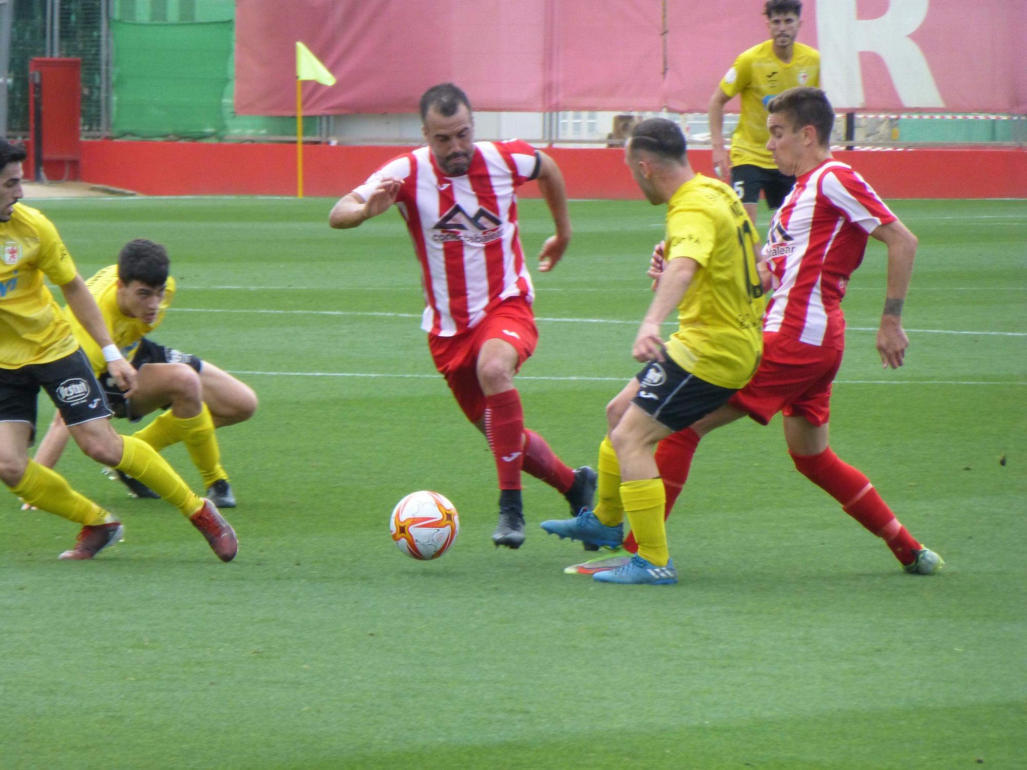 Semifinal Manacor-Llosetense del play-off de la Tercera División balear