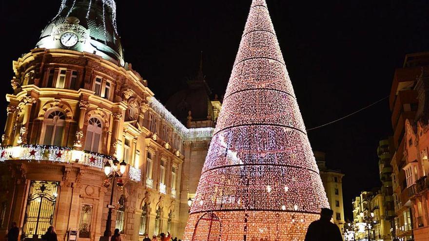 Llega la Navidad a las calles de Cartagena