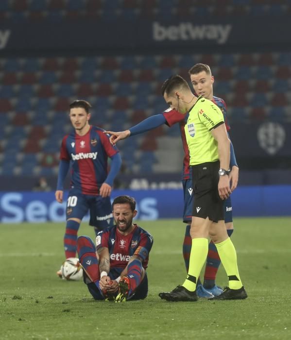 Las mejores imágenes del Levante - Athletic