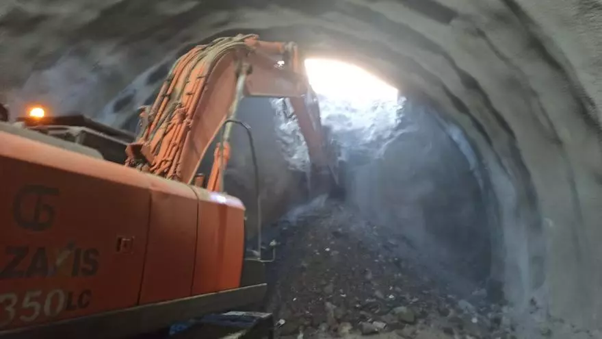 Comienzan las obras para perforar el último túnel de la carretera de La Aldea