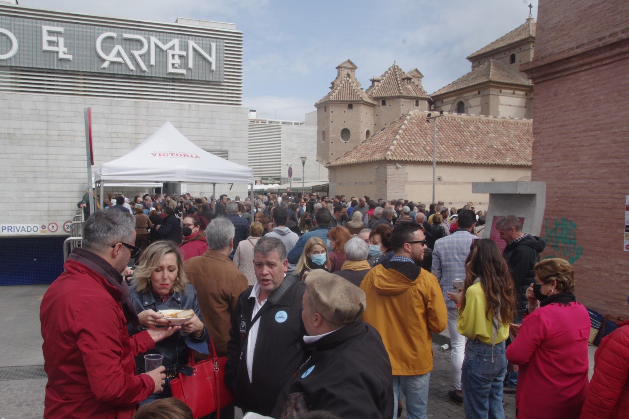 Tradicional potaje carnavalero en El Perchel: la gran previa gastronómica