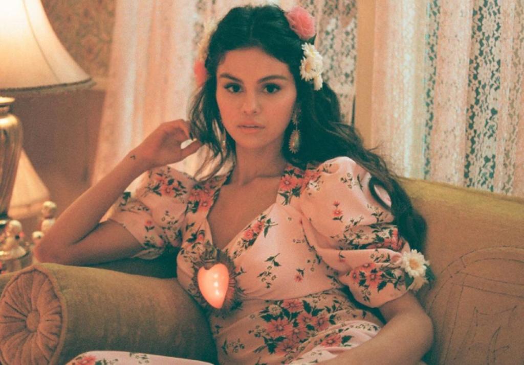 Selena Gomez, lanza su nuevo tema en español