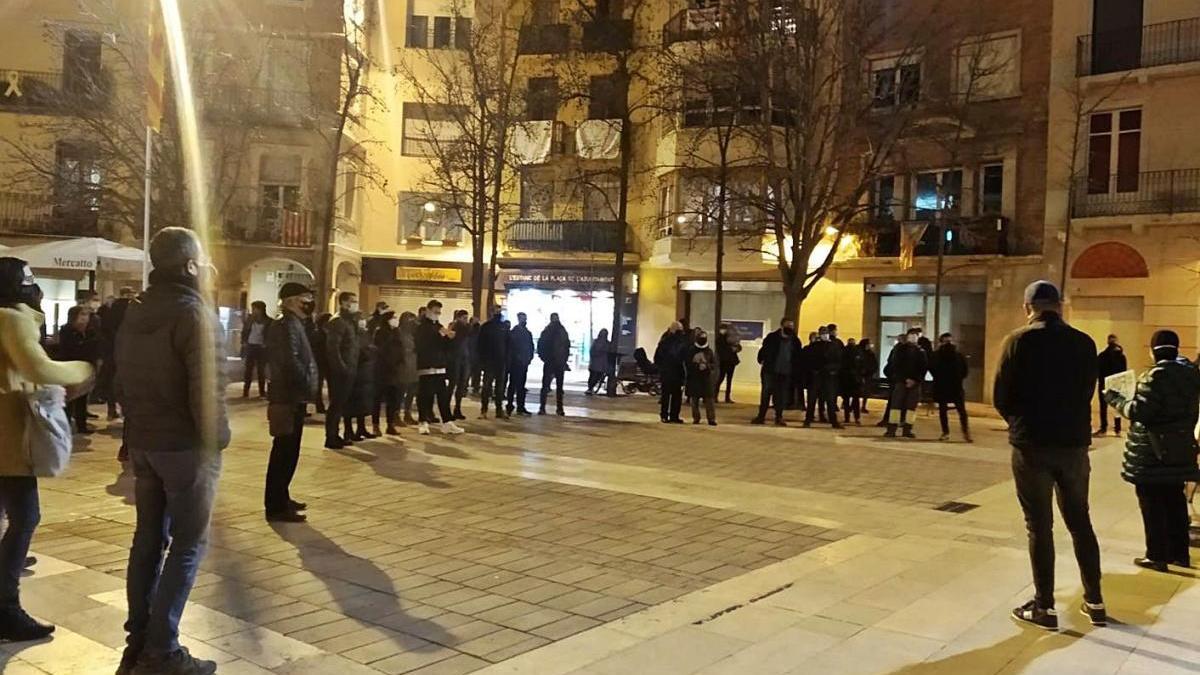 Concentració a la plaça de l&#039;Ajuntament d&#039;Igualada