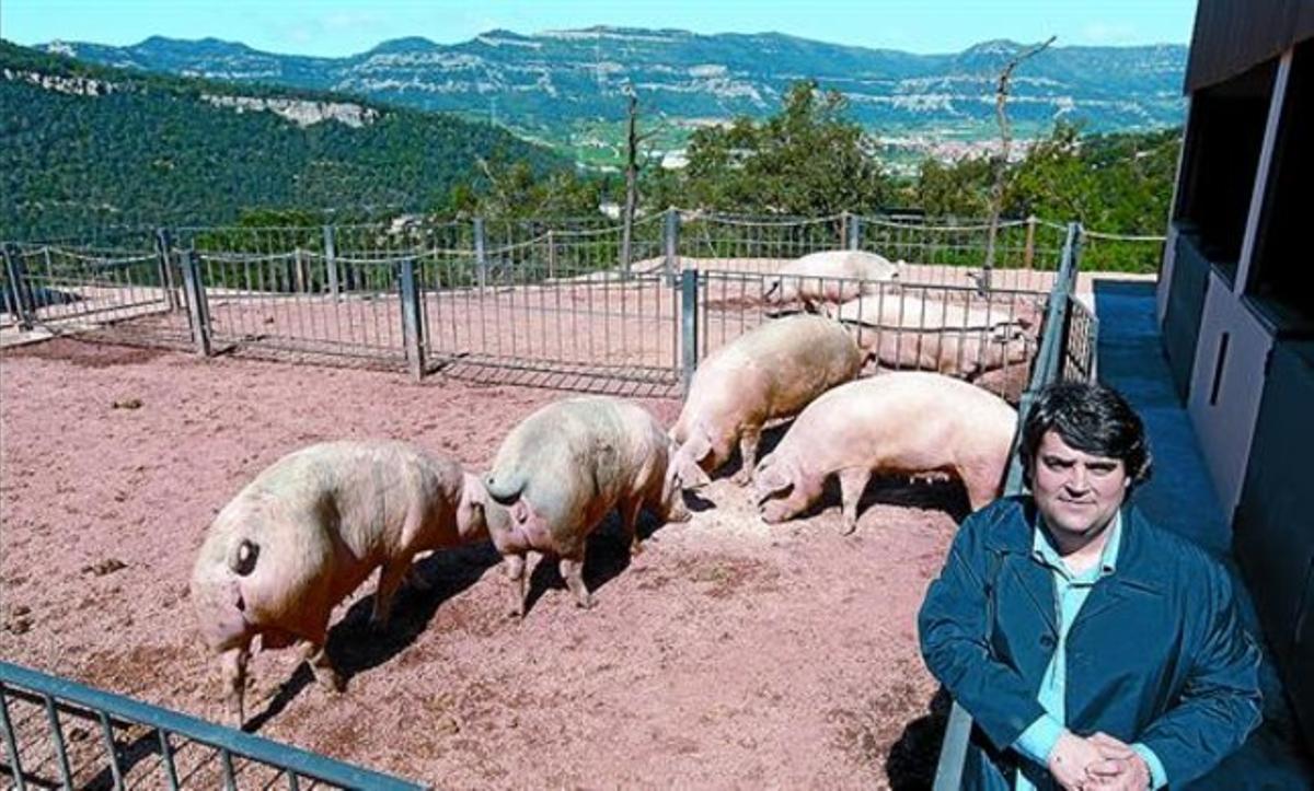 Valeri Salgot, a la seva granja d’Aiguafreda. Valeri Salgot, a la seva granja d’Aiguafreda.