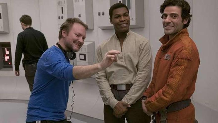 Rian Johnson en el rodaje de &quot;Star Wars: Los últimos Jedi&quot;.