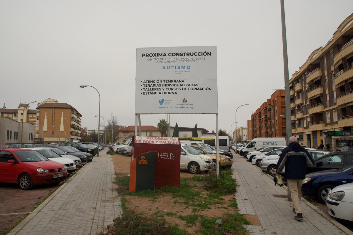 Solar cedido por el Ayuntamiento de Córdoba a Autismo Córdoba para su futuro centro de recursos.