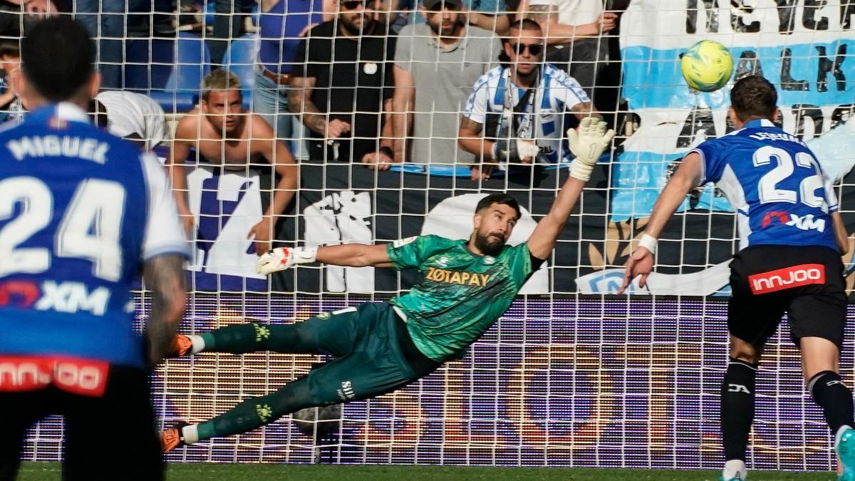 Fernando Pacheco saldrá del Alavés