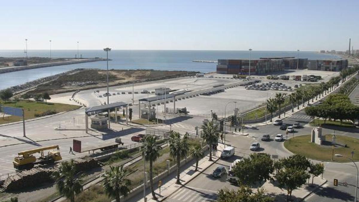 La plataforma de San Andrés, dentro del recinto portuario, acogerá el futuro auditorio de música.