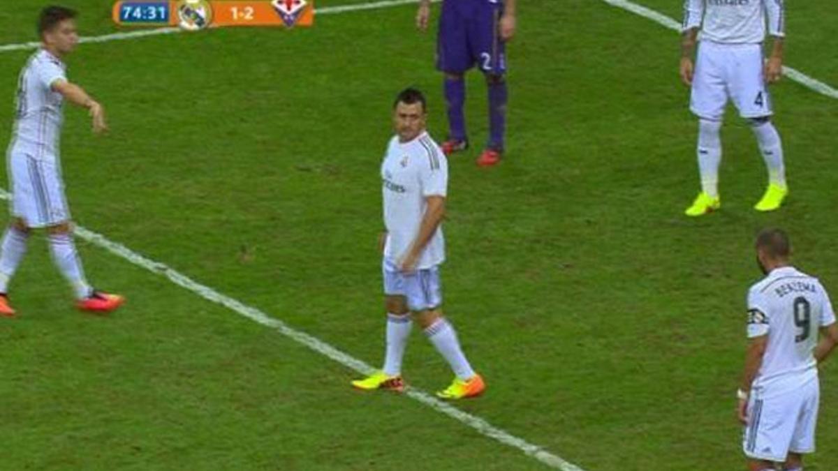 Un espontáneo protagonizó el momento más cómico del Madrid-Fiorentina