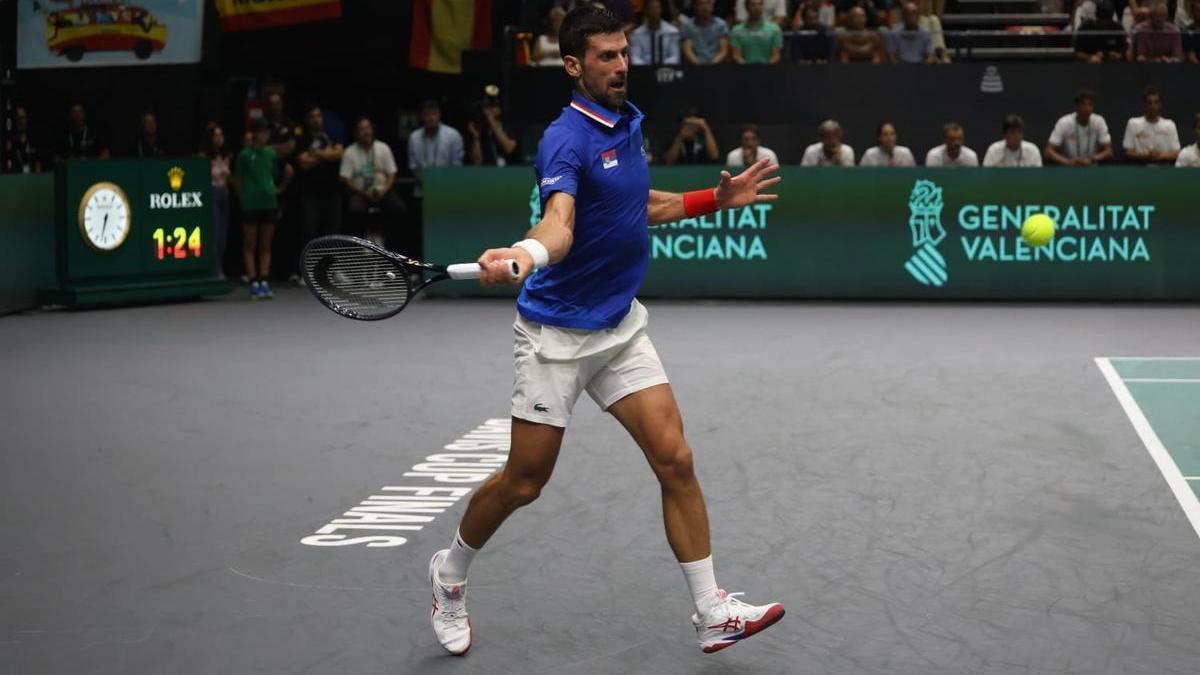 Novak Djokovic, en su partido ante Davidovich en La Fonteta.