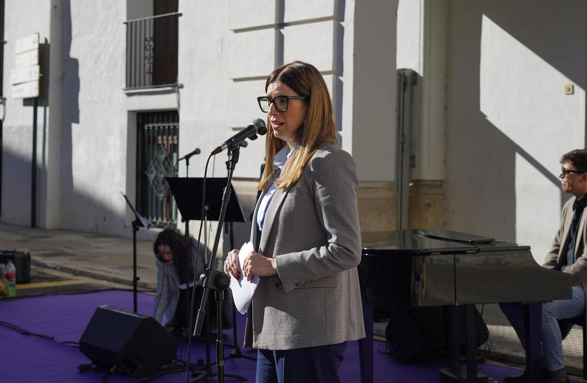 La regidora Paula Soler, durante su intervención.