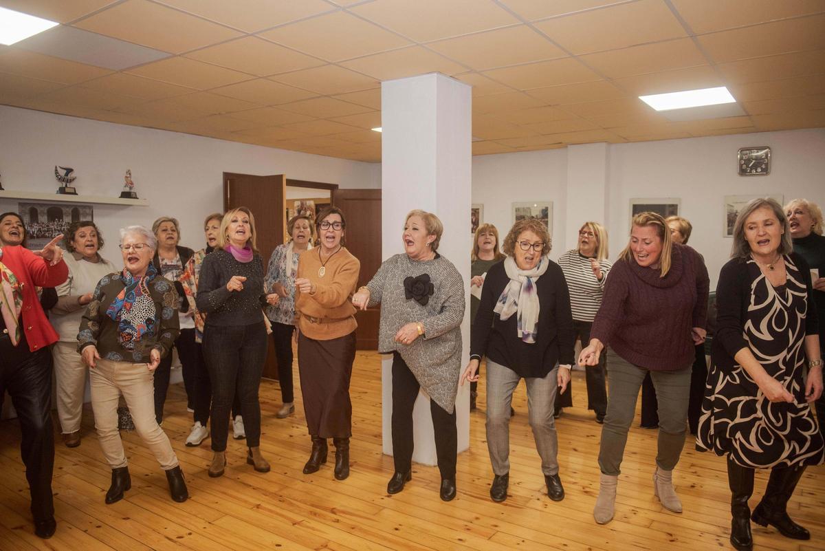 Las comparsas de A Coruña calientan motores para el Carnaval 2026