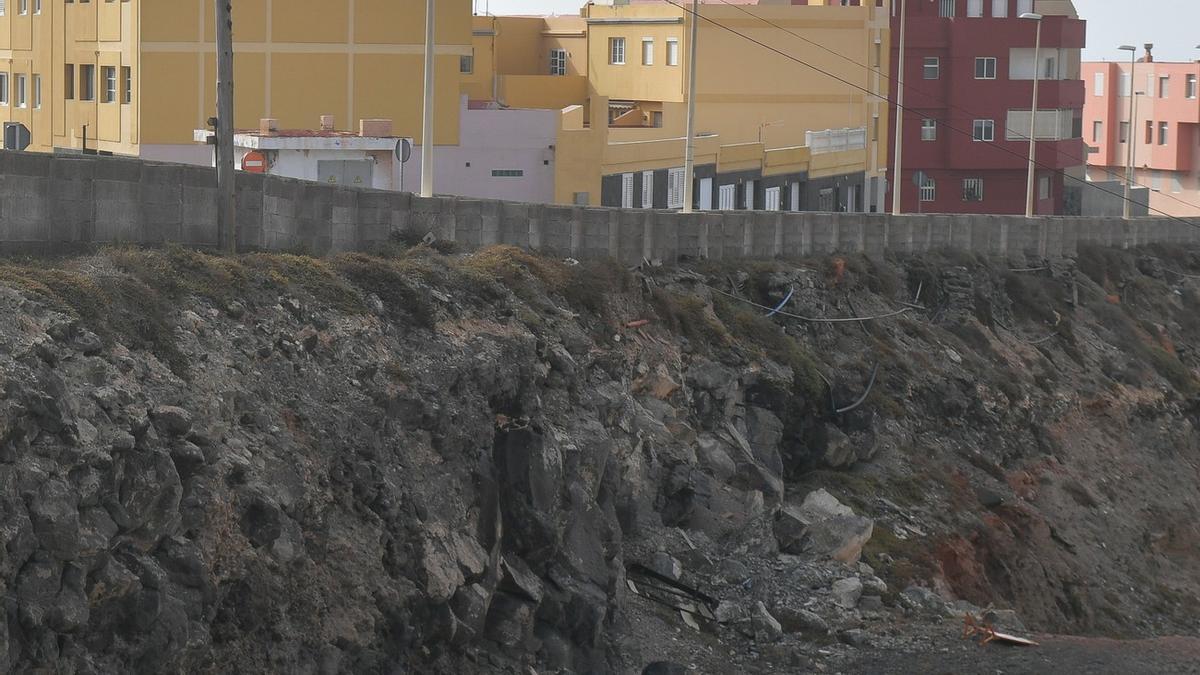 Cierre de la calle La Orquídea, en La Garita, Telde