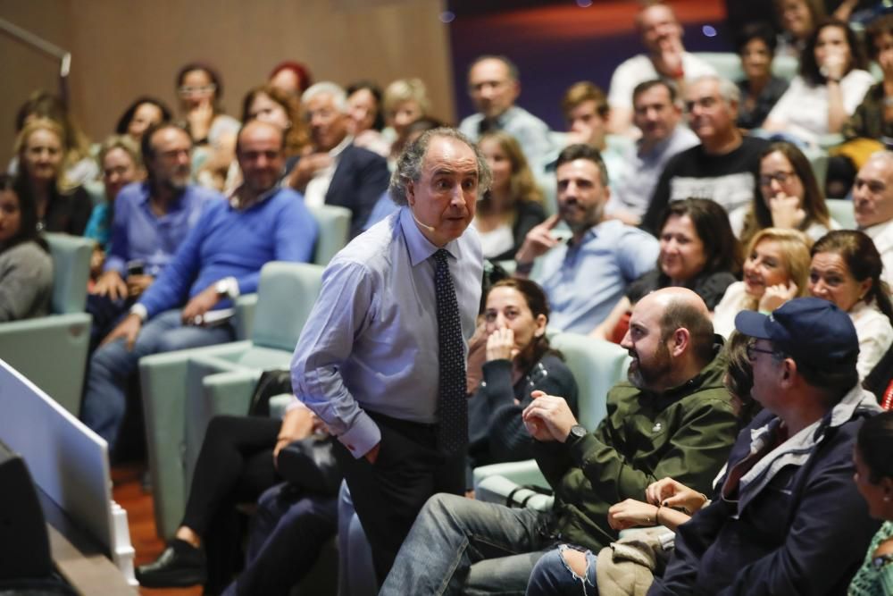 El II Foro de Educación de FARO impulsa arrancó este viernes // R. Grobas / Paula Fariña