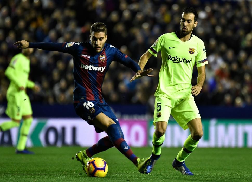 LaLiga Santander: Las mejores imágenes del Levante - Barcelona