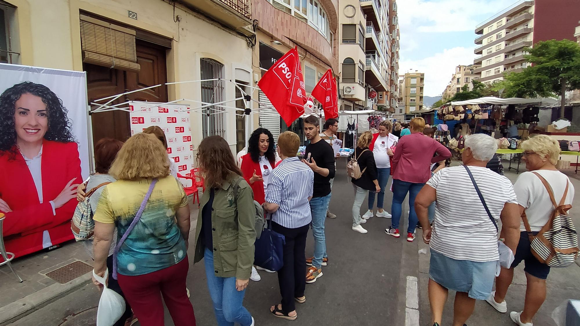 La campaña de los partidos de Tavernes en el mercadillo