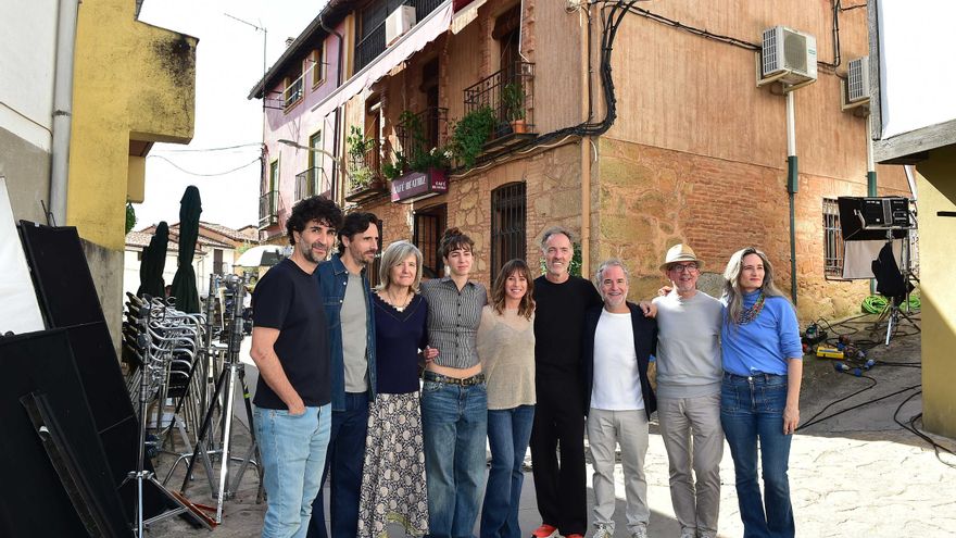 FOTOGALERÍA | Rodaje en La Vera de la película 'Los Relatos', con Juan Diego Botto y Marta Etura