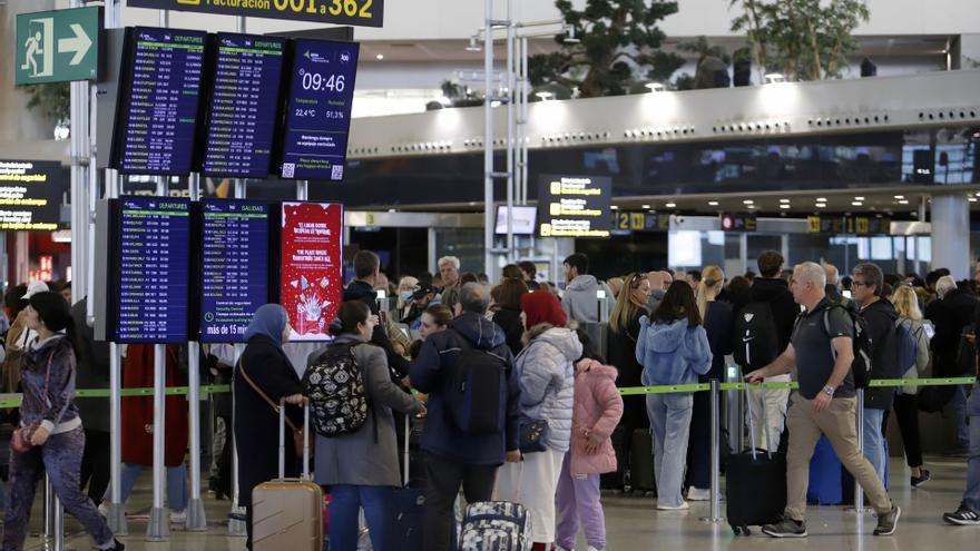 Málaga avanza las gestiones para que el vuelo directo con Nueva York no sea estacional