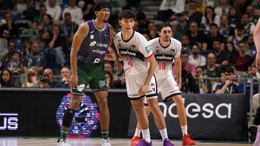 El tesón y los estudios llevan a un tinerfeño a la ACB