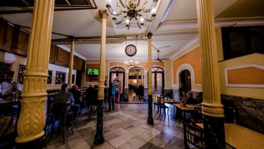 Primer encuentro del Club de Lectura del Casino