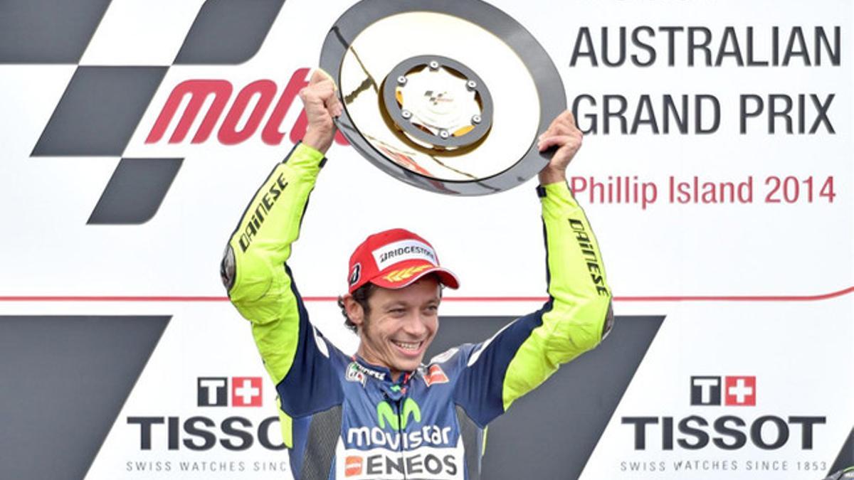 Valentino Rossi celebra su triunfo en Australia