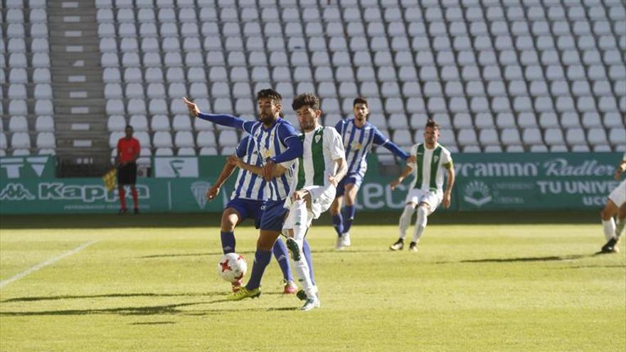 Paso atrás del Córdoba B ante el Recreativo de Huelva